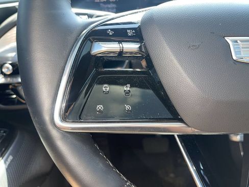 Certified 2024 Cadillac Lyriq Sport AWD/4WD image 9