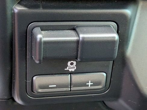 Used 2019 Chevrolet Silverado 1500 LT w/ All-Star Edition image 21