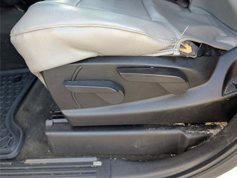 Used 2014 Chevrolet Silverado 1500 LT RWD image 14
