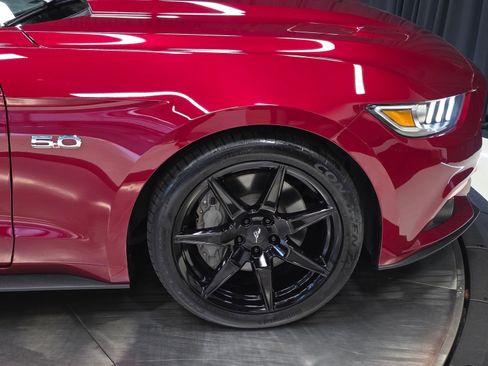 Used 2015 Ford Mustang GT Premium w/ Equipment Group 401A RWD image 41