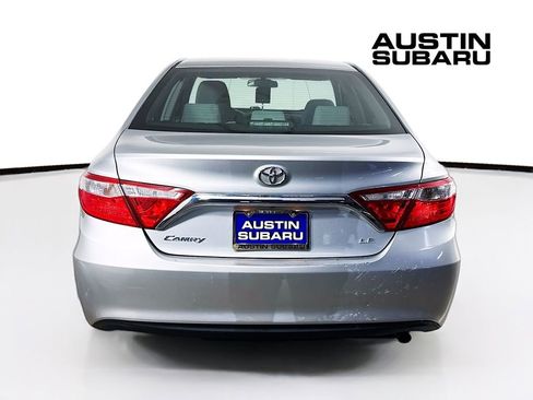 Used 2016 Toyota Camry LE image 6
