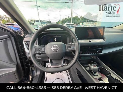 Certified 2026 Nissan Rogue SL AWD/4WD image 11