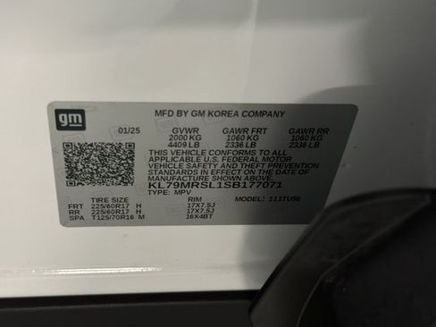 Used 2025 Chevrolet TrailBlazer LT AWD/4WD image 40