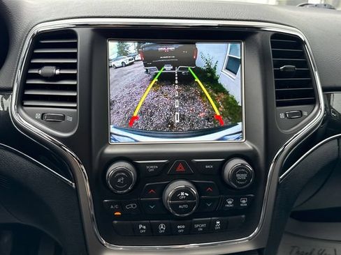 Used 2017 Jeep Grand Cherokee Trailhawk w/ Trailhawk Luxury Group AWD/4WD image 30