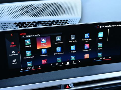 New 2026 BMW iX xDrive45 w/ Premium Package image 17