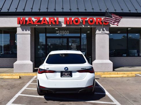 Used 2025 BMW i4 eDrive40 RWD image 10