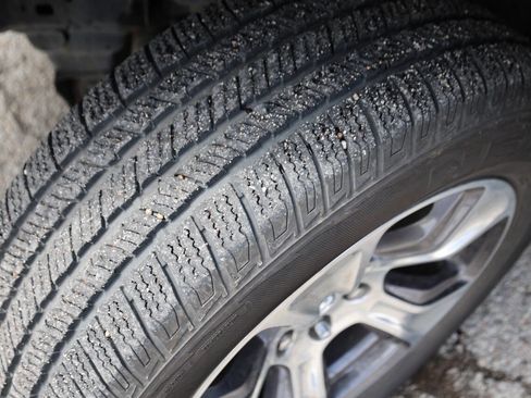 Used 2023 RAM 1500 Big Horn image 25