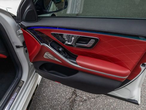 Used 2023 Mercedes-Benz S 580 4MATIC Sedan image 53