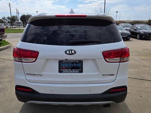Used 2018 Kia Sorento EX w/ EX Advanced Touring Package FWD image 5
