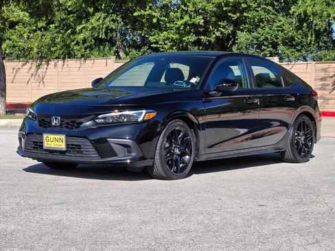 Used 2023 Honda Civic Sport image 7