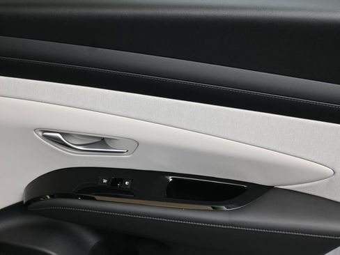 New 2026 Hyundai Tucson Limited image 16