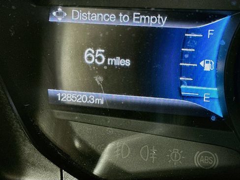 Used 2016 Ford Expedition Limited w/ Equipment Group 301A AWD/4WD image 15