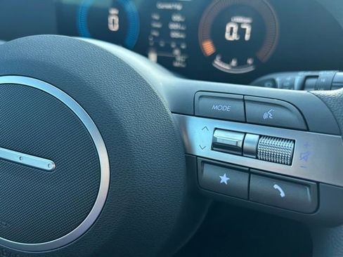 Used 2026 Hyundai Kona SE image 21