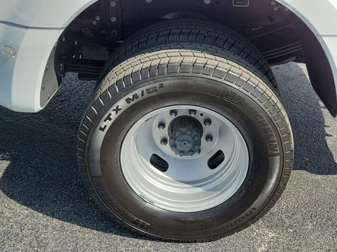 Certified 2024 Ford F350 XL AWD/4WD image 8