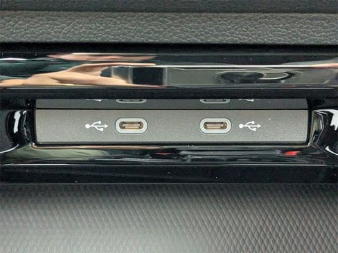 Used 2026 Volkswagen GTI SE image 24