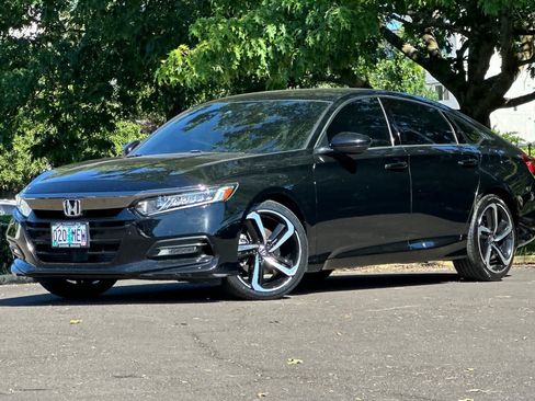 Used 2020 Honda Accord Sport image 1