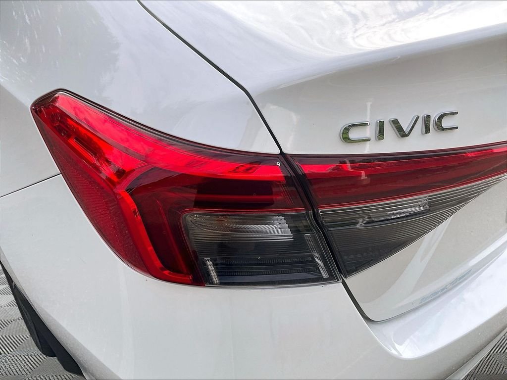 Used 2023 Honda Civic EX image 32