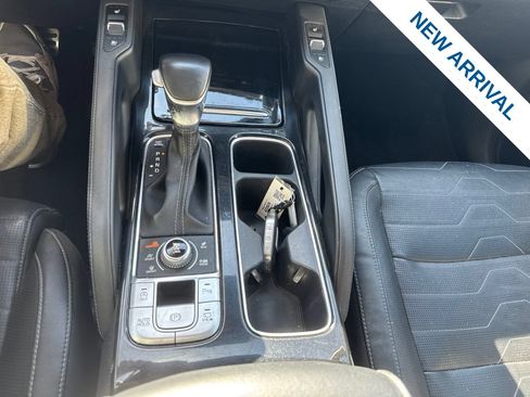 Used 2022 Kia Telluride SX w/ SX Prestige Package AWD/4WD image 29