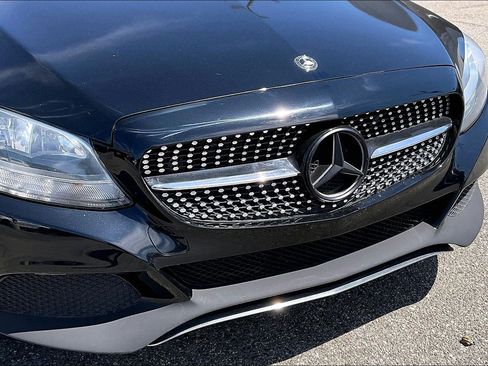 Used 2018 Mercedes-Benz C 300 4MATIC Sedan image 16
