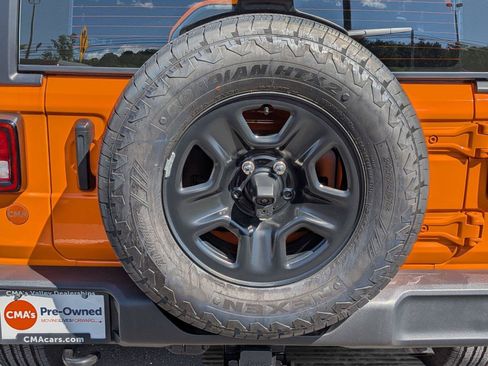 Used 2025 Jeep Wrangler Unlimited Sport AWD/4WD image 9