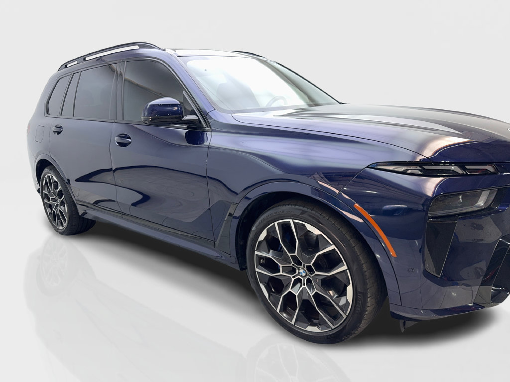 Used 2024 BMW X7 xDrive40i w/ Executive Package AWD/4WD image 14