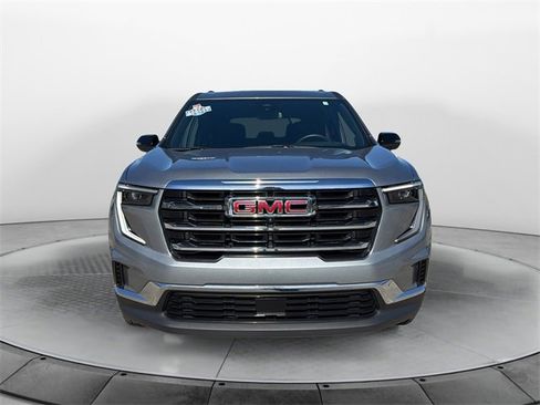 Used 2025 GMC Acadia Elevation image 2