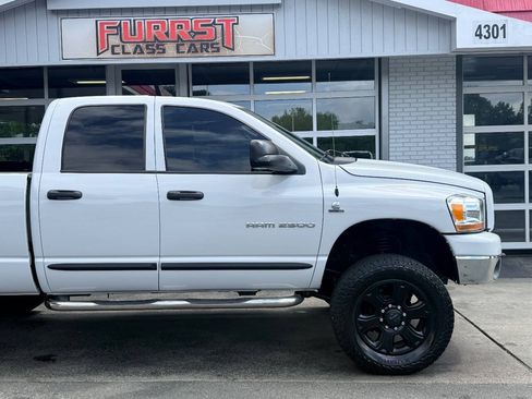 Used 2006 Dodge Ram 2500 Truck SLT w/ TRX4 Group AWD/4WD image 11