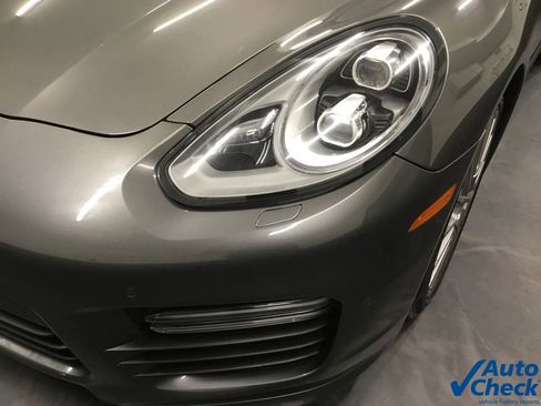 Used 2016 Porsche Panamera GTS image 16