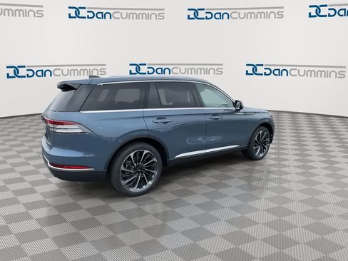 New 2026 Lincoln Aviator Reserve AWD/4WD image 8