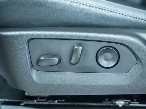 Used 2026 Chevrolet Colorado Trail Boss image 36