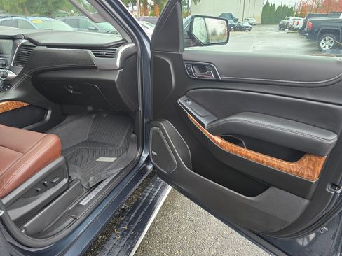 Used 2019 Chevrolet Tahoe Premier w/ Premier Plus Edition image 12