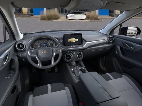 New 2026 Chevrolet Blazer LT w/ Convenience Package FWD image 15