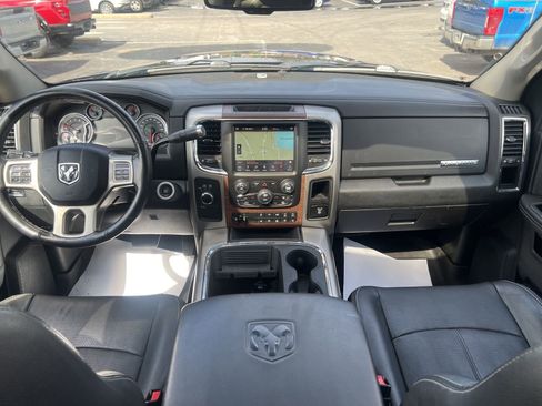Used 2018 RAM 3500 Laramie image 30