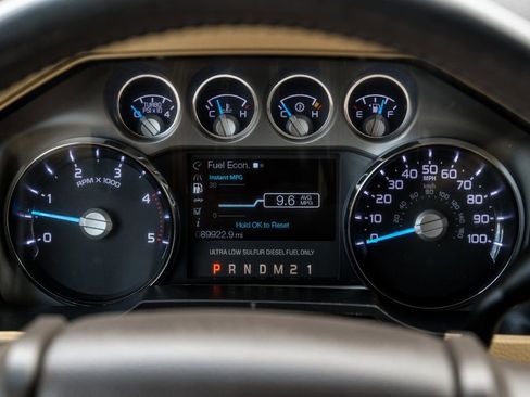 Used 2016 Ford F350 Lariat w/ Lariat Ultimate Package AWD/4WD image 16