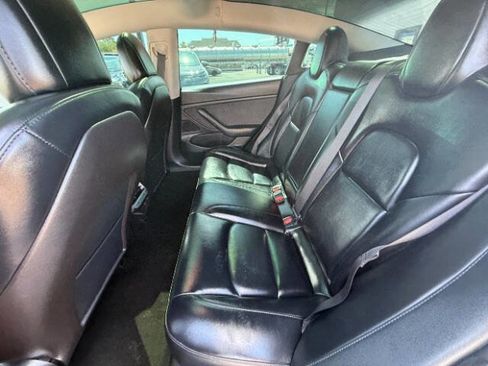 Used 2020 Tesla Model 3 Long Range image 14