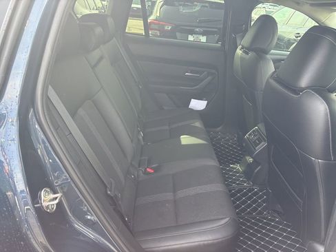 Used 2023 MAZDA CX-50 2.5 S w/ Preferred Plus Pkg image 11