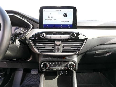 Used 2022 Ford Escape SE w/ Convenience Package image 16