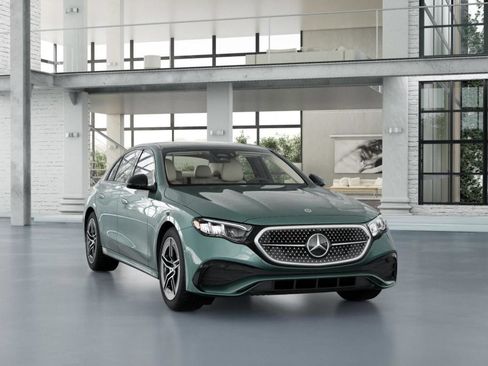 New 2026 Mercedes-Benz E 350 4MATIC Sedan image 9
