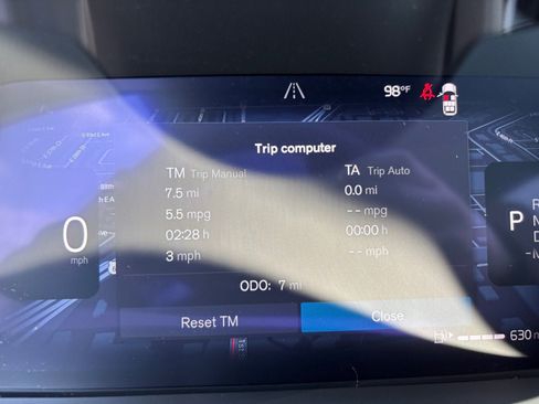 New 2026 Volvo XC90 B6 Plus w/ Protection Package Premier image 16