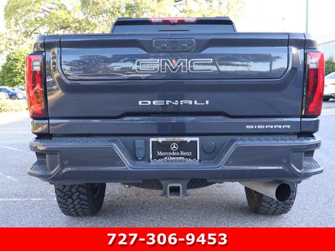 Used 2024 GMC Sierra 2500 Denali Ultimate w/ Max Trailering Package AWD/4WD image 8