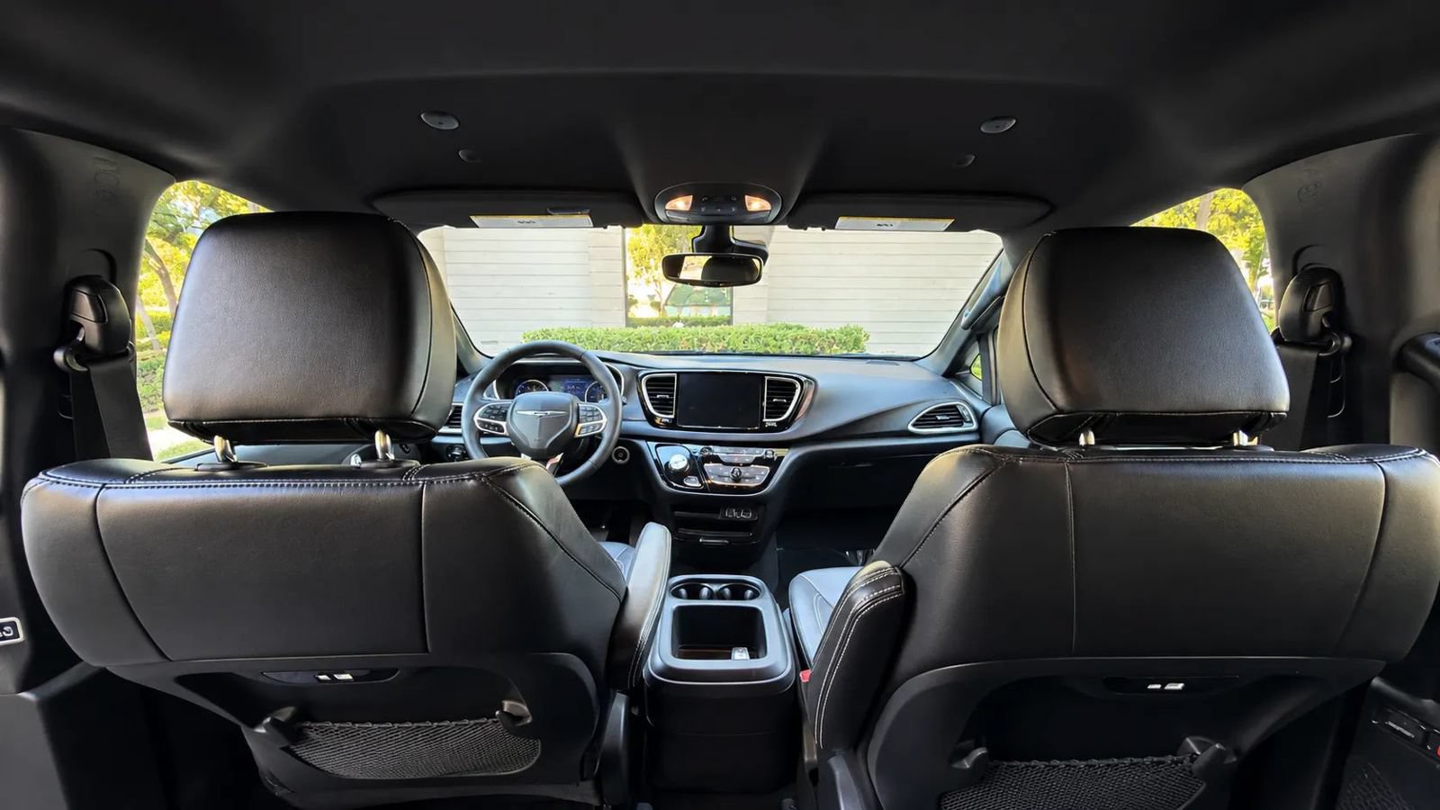 Used 2025 Chrysler Pacifica Select FWD image 20