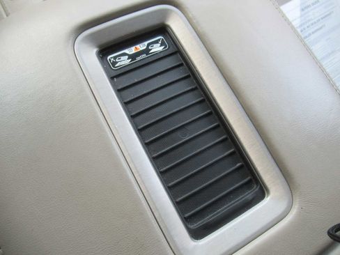 Used 2020 GMC Yukon Denali w/ Open Road Package image 36