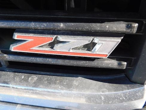 Used 2015 Chevrolet Silverado 3500 LT w/ LT Convenience Package AWD/4WD image 18