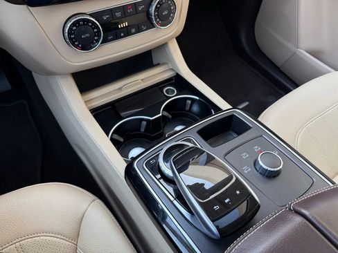 Used 2017 Mercedes-Benz GLE 350 image 22