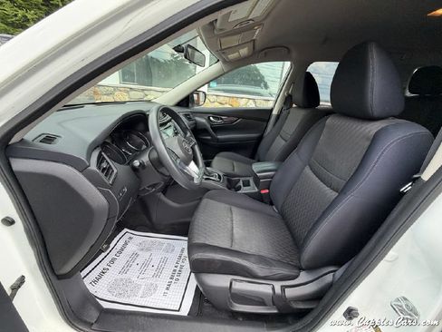 Used 2017 Nissan Rogue S w/ S Appearance Package AWD/4WD image 23