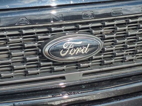 Used 2023 Ford Ranger XLT w/ Equipment Group 301A Mid image 11