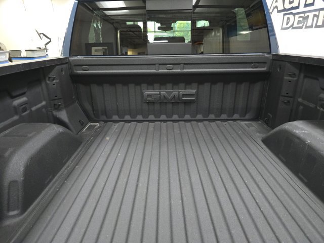 Used 2026 GMC Sierra 1500 Elevation w/ Elevation Premium Package AWD/4WD image 8