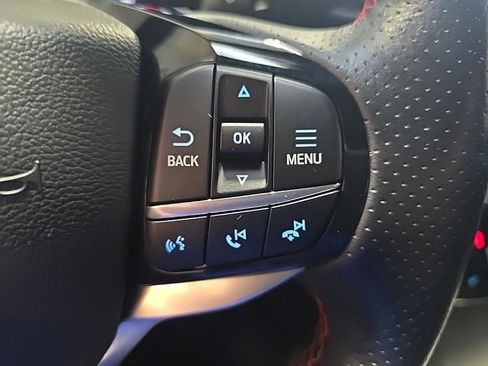 Used 2022 Ford Explorer ST-Line image 16