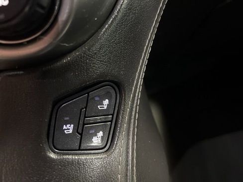 Used 2015 Chevrolet Tahoe LTZ AWD/4WD image 34