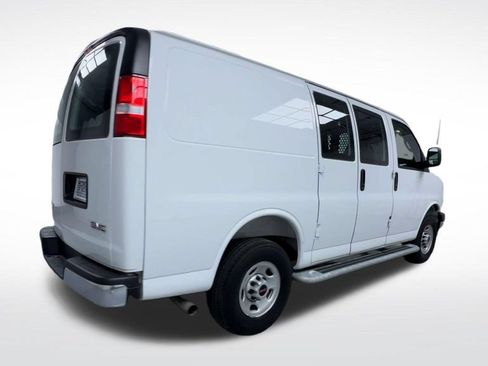 Used 2025 GMC Savana 2500 w/ Driver Convenience Package RWD image 8